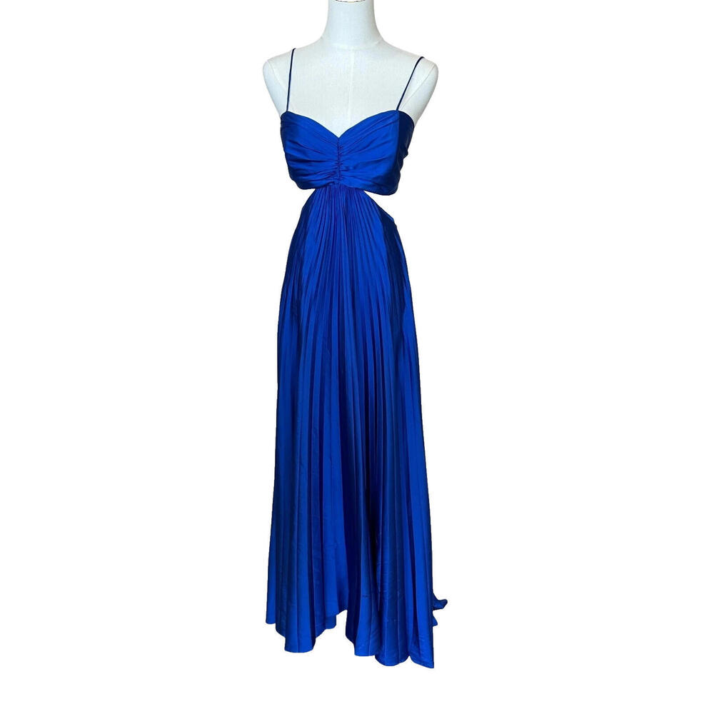 Elegant Delfi Collective Blue Gown - Picture 5 of 7